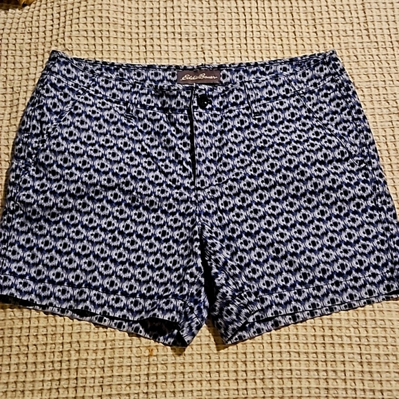 Eddie Bauer Pants - Eddie Bauer Sz. 10 Shorts 4.5" Inseem